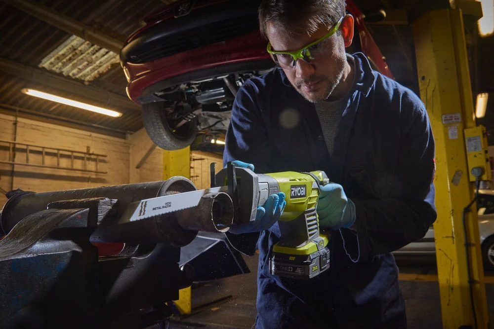 Ryobi RRS1801M 18V Li-Ion Accu Reciprozaag Body - 5133001162 - Afbeelding 3