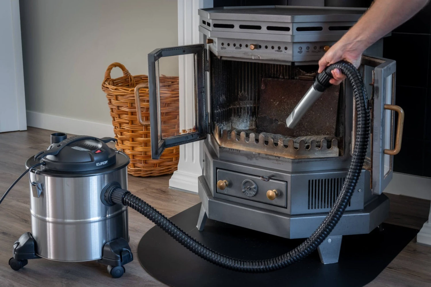 Eurom Force 1218 Ash Cleaner Asstofzuiger - 1200W - 161427 - Afbeelding 2