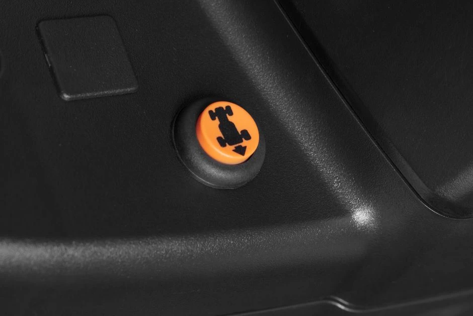 Stiga Estate 384 Benzine Zitmaaier - 240L - 432cc - 84cm - Afbeelding 4